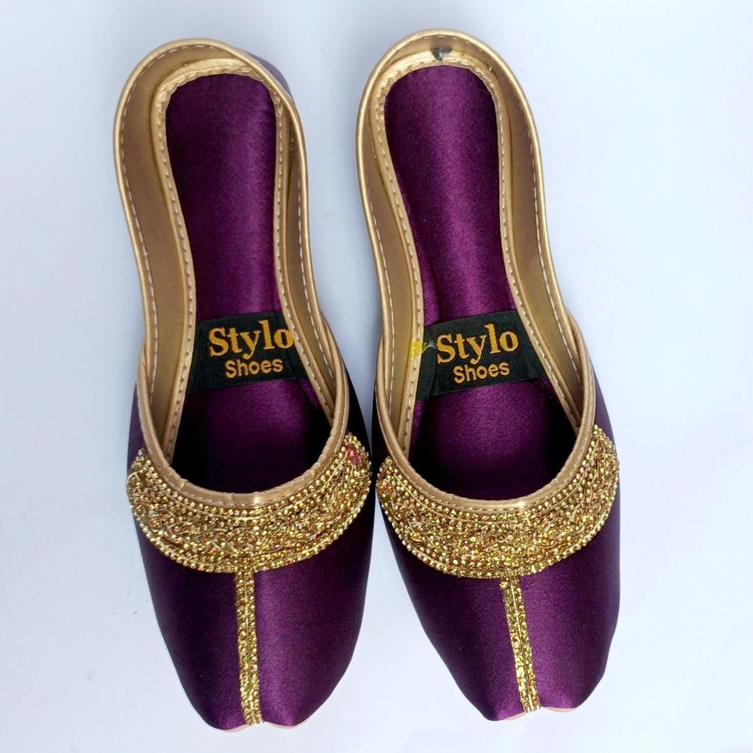Purple Khussas with Gold Embroidery Slip-On